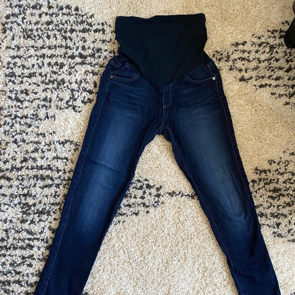 BEST Maternity Jeans! Full panel AG maternity skinny legging jeans. 27R.